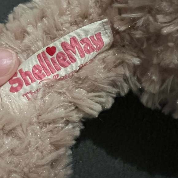 Shellie May Disneyland Parks Bear - Picture 7 of 11